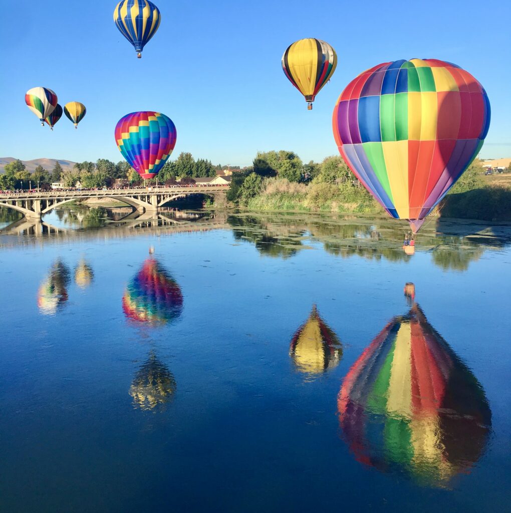Flying over the Yakima River at The Great Prosser Balloon Rally