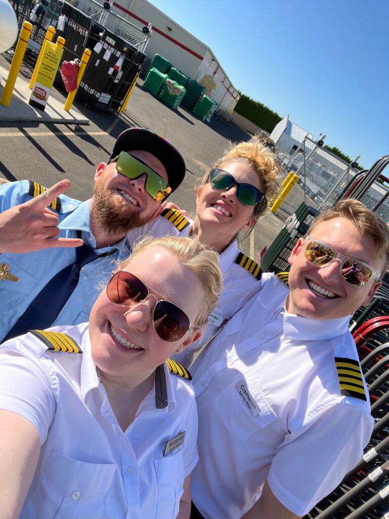 Female Commercial Balloon Pilots Female Commercial Balloon Pilots