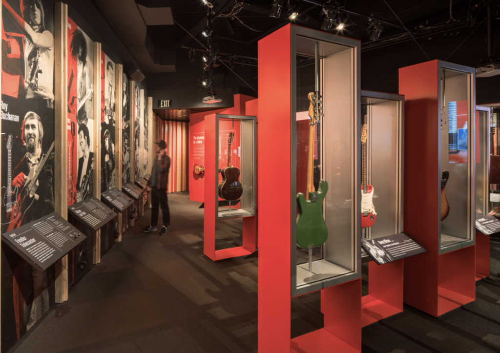 Guitar gallery mopop