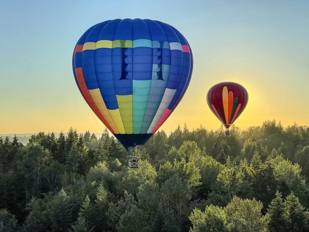 Hot air balloon history Seattle hot air balloon history